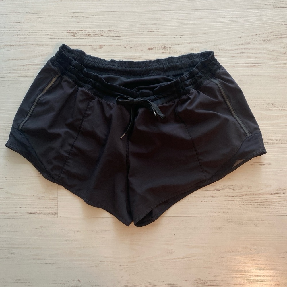Lululemon Women’s black shorts- size 10